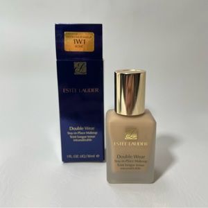 Double Wear Stay-in-Place Foundation - 1W1-Bone